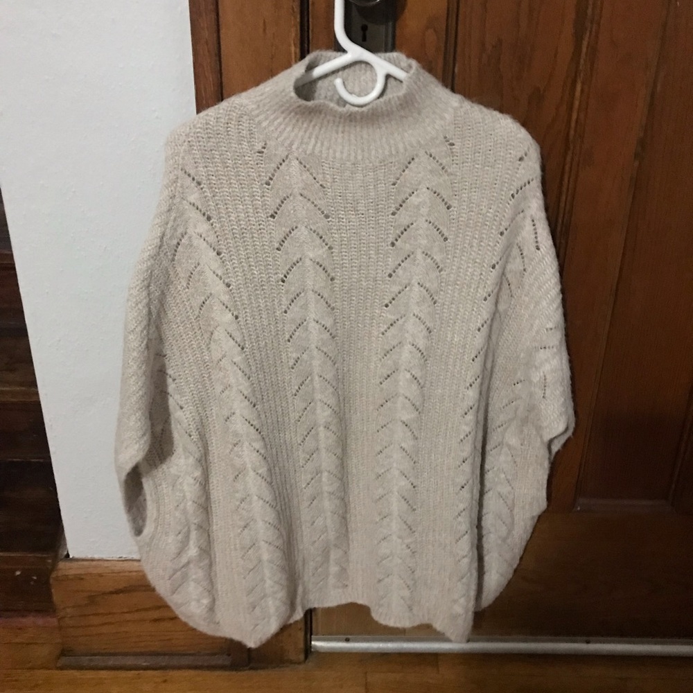 Akemi + Kin poncho sweater. One size  worn once   Beautiful